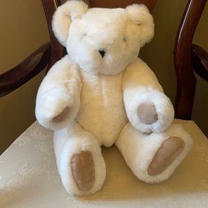 Vermont Teddy Bear, jointed, cream colored fur, blue eyes, in EUC
